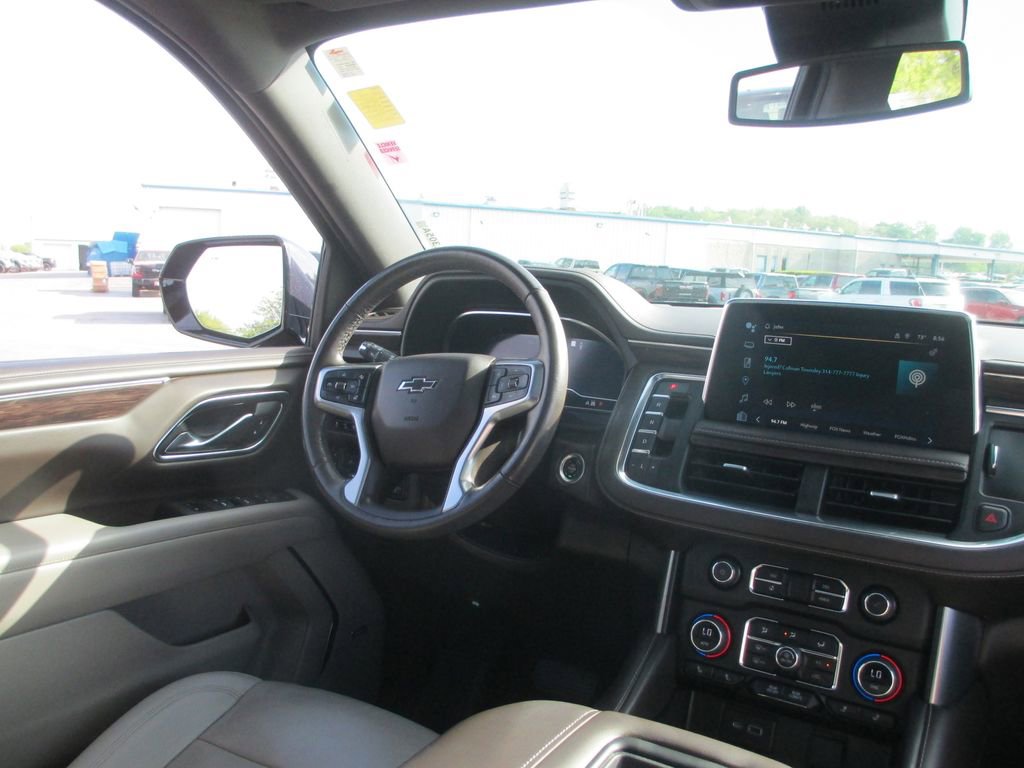 Used 2023 Chevrolet Tahoe Z71 w/ Z71 Off-Road Package AWD/4WD image 28