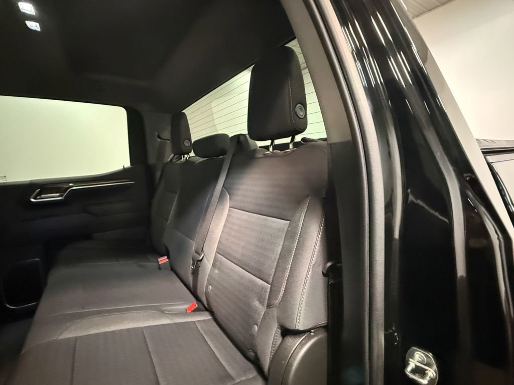 Used 2023 Chevrolet Silverado 1500 LT image 49
