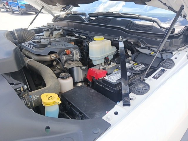 Used 2021 RAM 5500 Tradesman w/ Chrome Appearance Group image 15