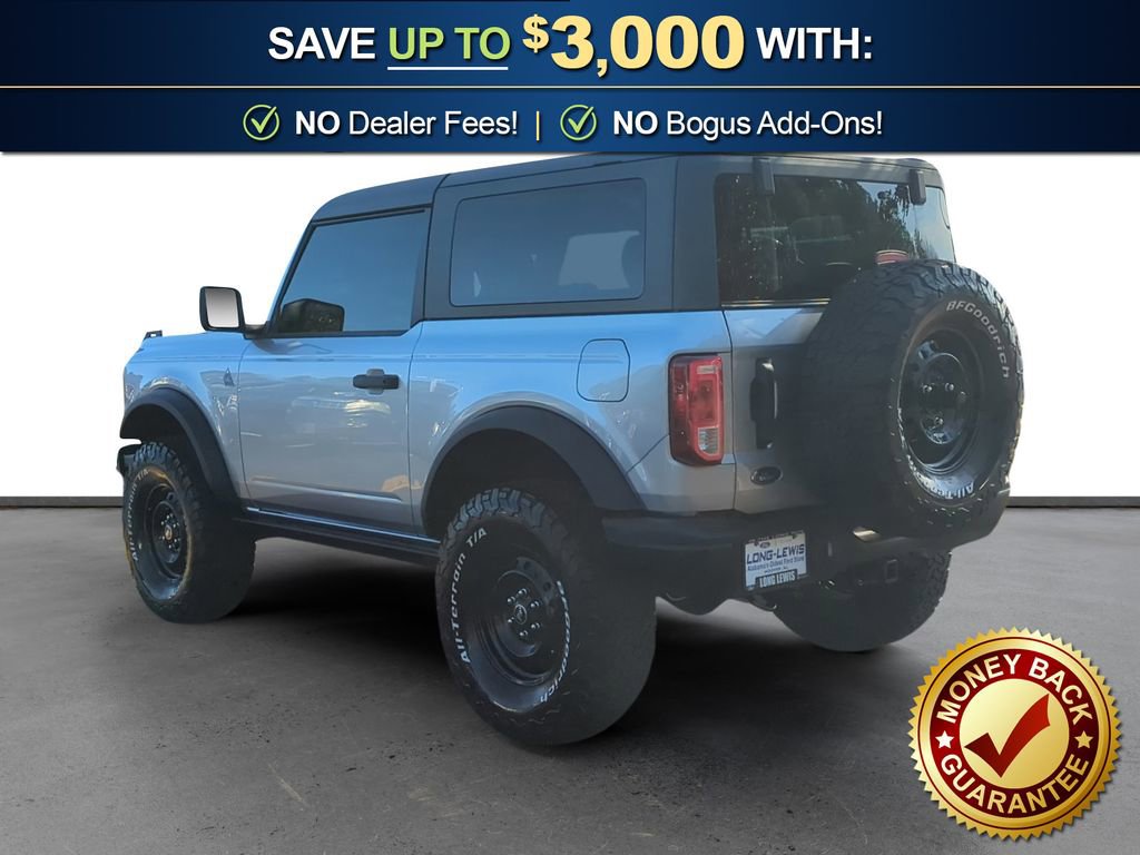 Used 2022 Ford Bronco Black Diamond image 4