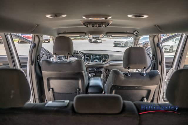 Used 2023 Dodge Durango SXT RWD image 16