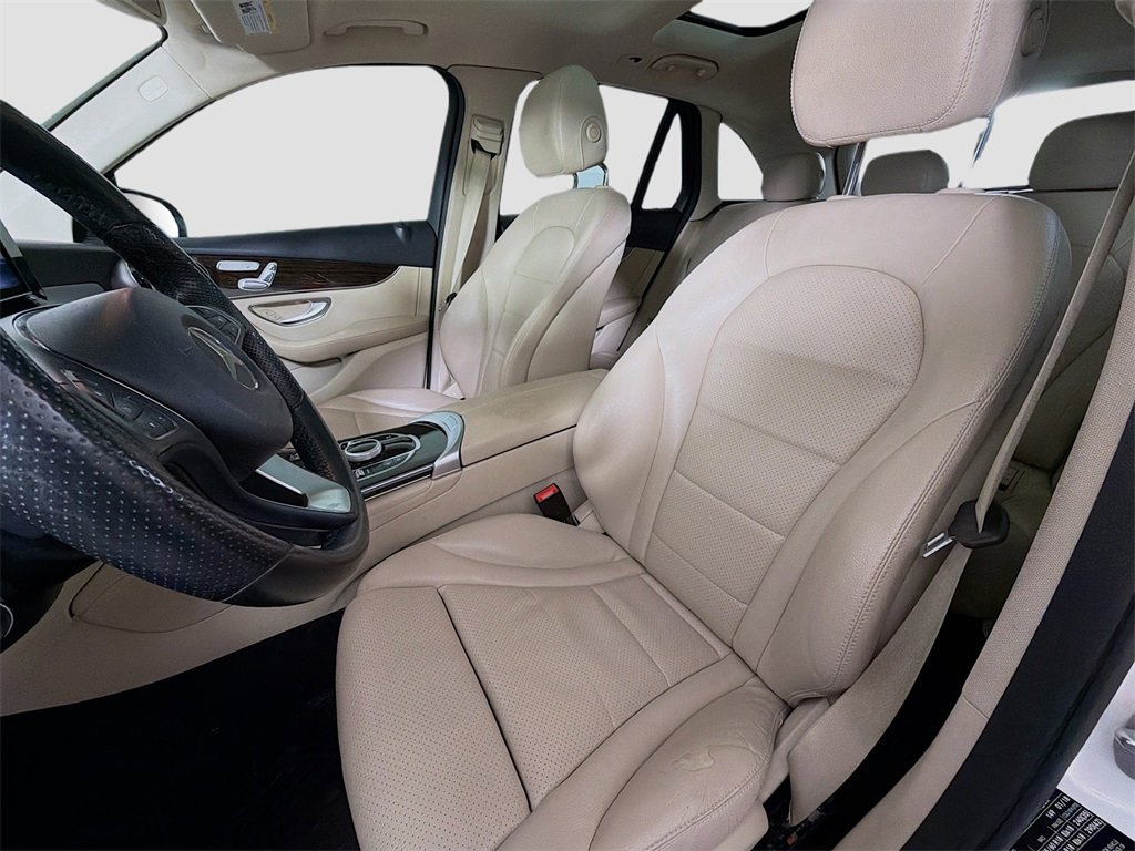 Certified 2018 Mercedes-Benz GLC 300 4MATIC image 12