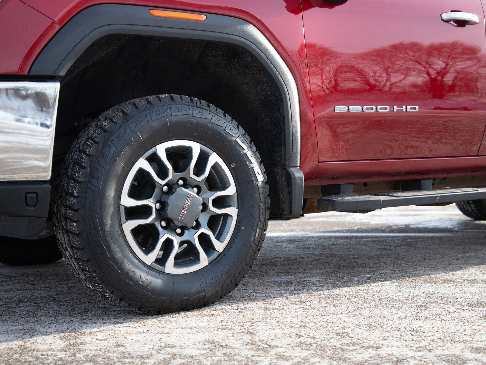 Used 2022 GMC Sierra 2500 SLT w/ SLT Preferred Package image 26