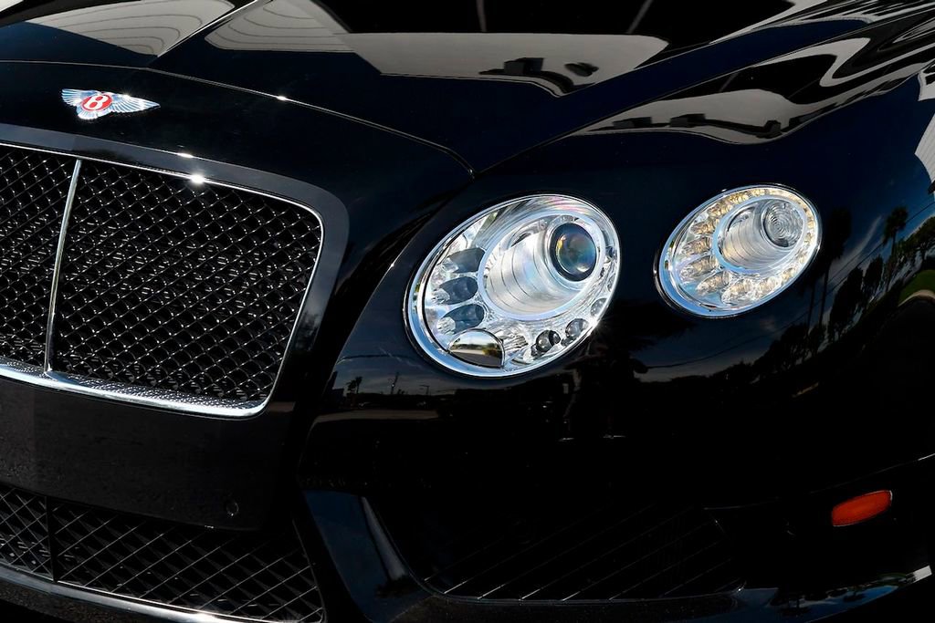 Used 2015 Bentley Continental GT image 6