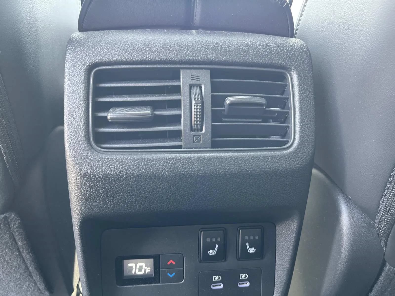 Used 2025 Nissan Rogue Platinum w/ Tech Package FWD image 19