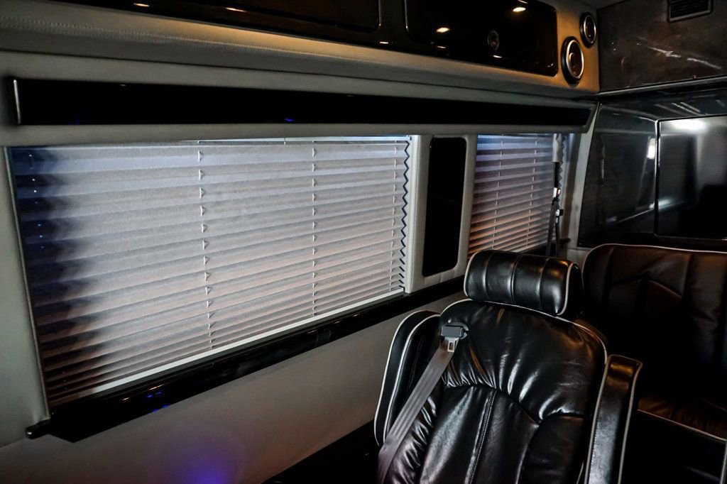 Used 2014 Mercedes-Benz Sprinter 2500 image 48