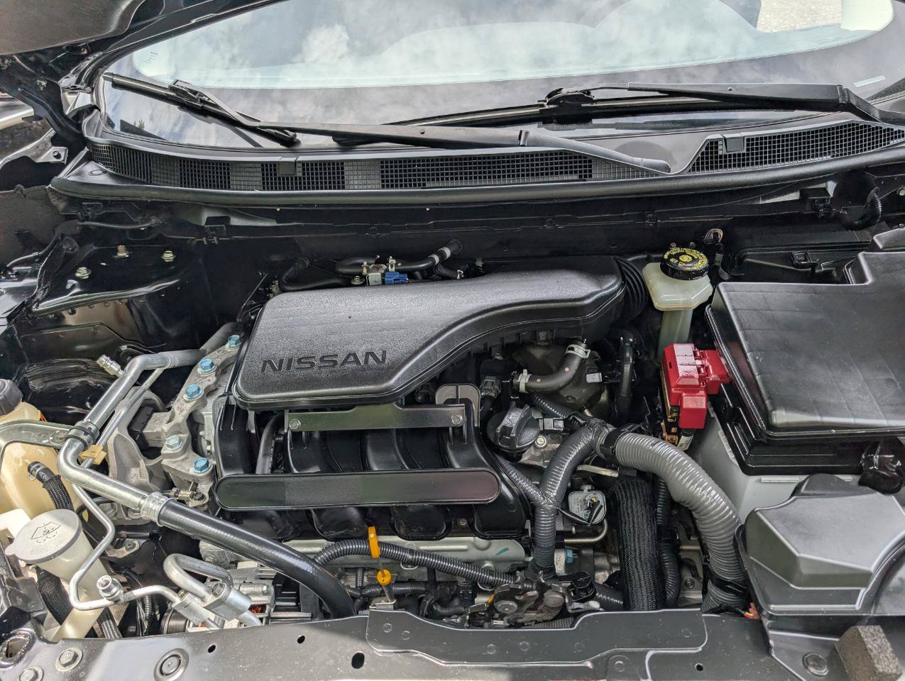 Used 2018 Nissan Rogue Sport SL w/ SL Premium Package FWD image 25