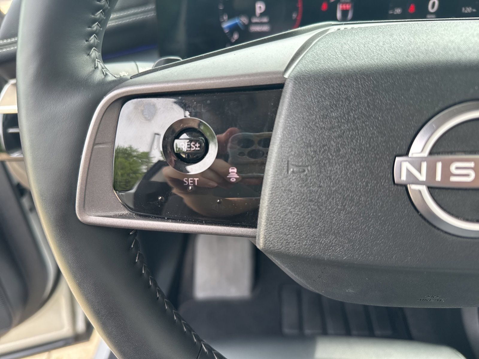 Used 2025 Nissan Murano SL AWD/4WD image 25