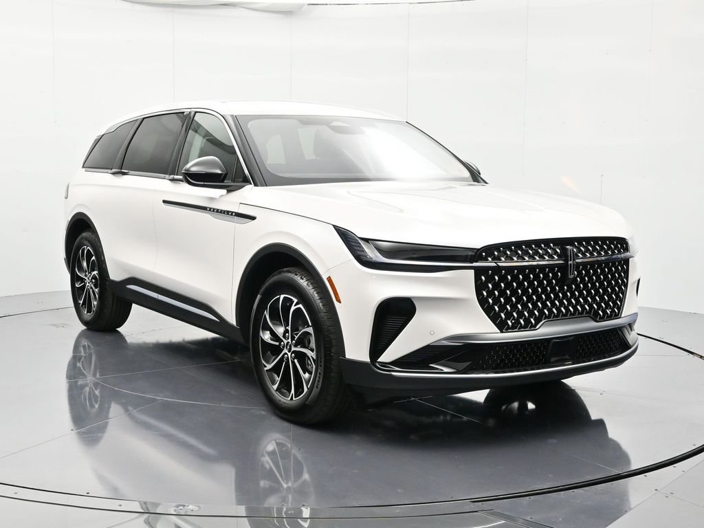 New 2026 Lincoln Nautilus Premier image 3