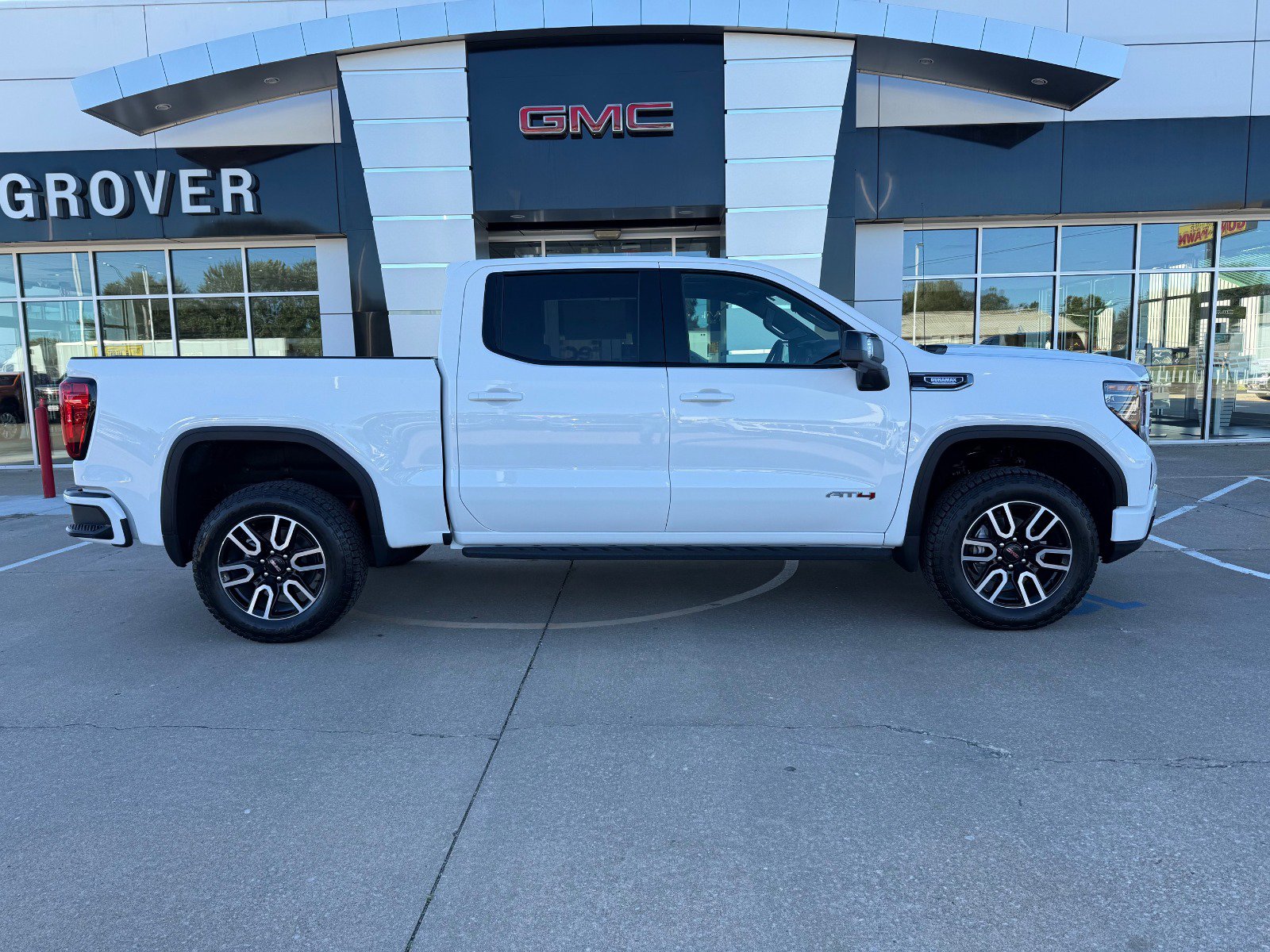 New 2026 GMC Sierra 1500 AT4 w/ AT4 Premium Package image 3