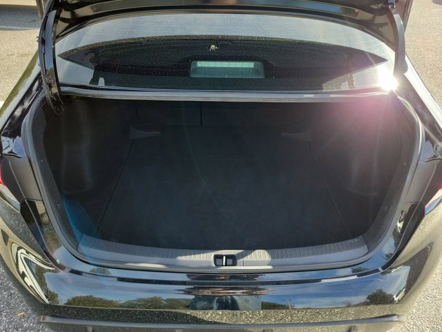 Used 2023 Toyota Corolla SE image 19