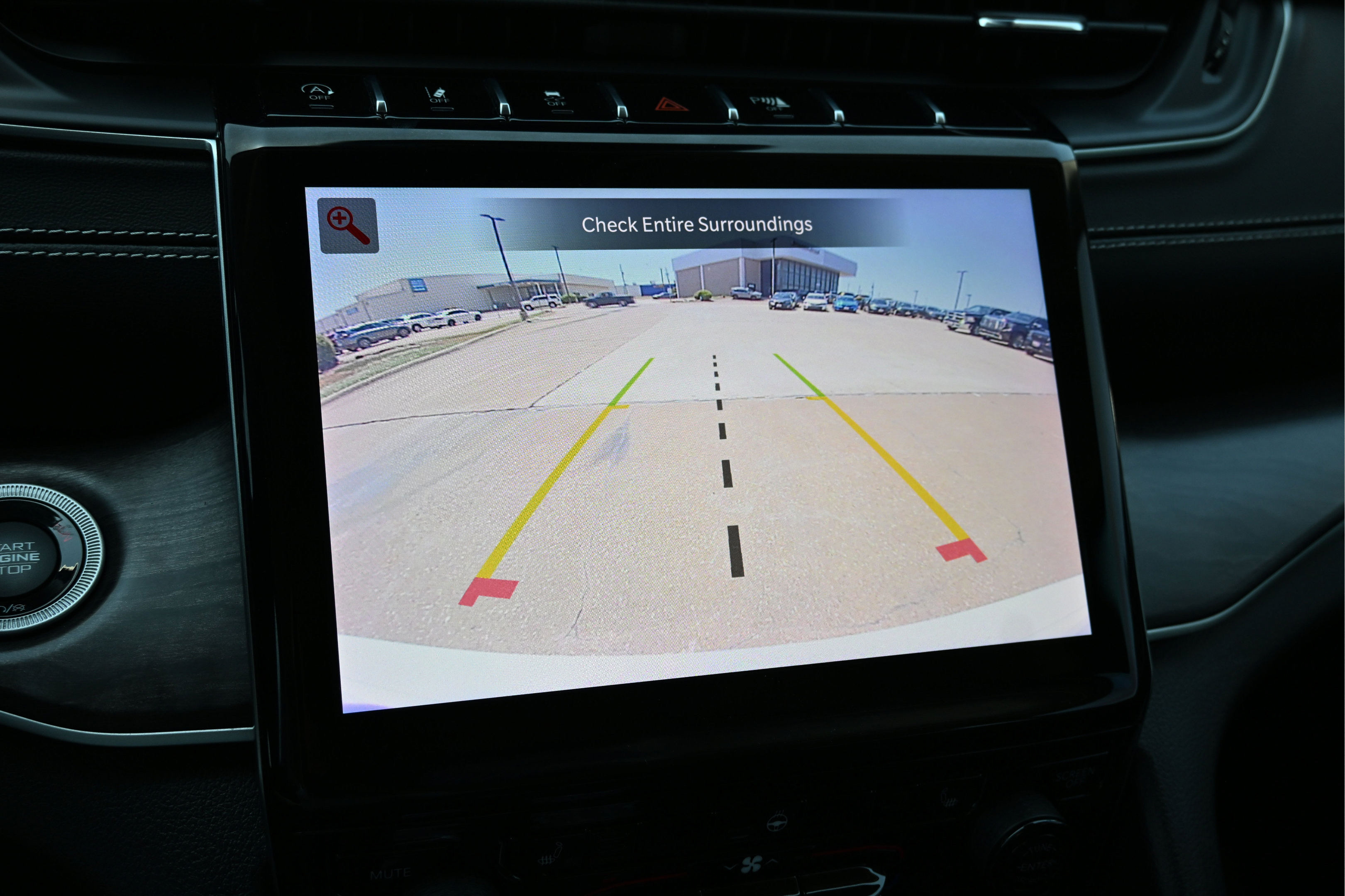 Used 2023 Jeep Grand Cherokee Limited AWD/4WD image 28