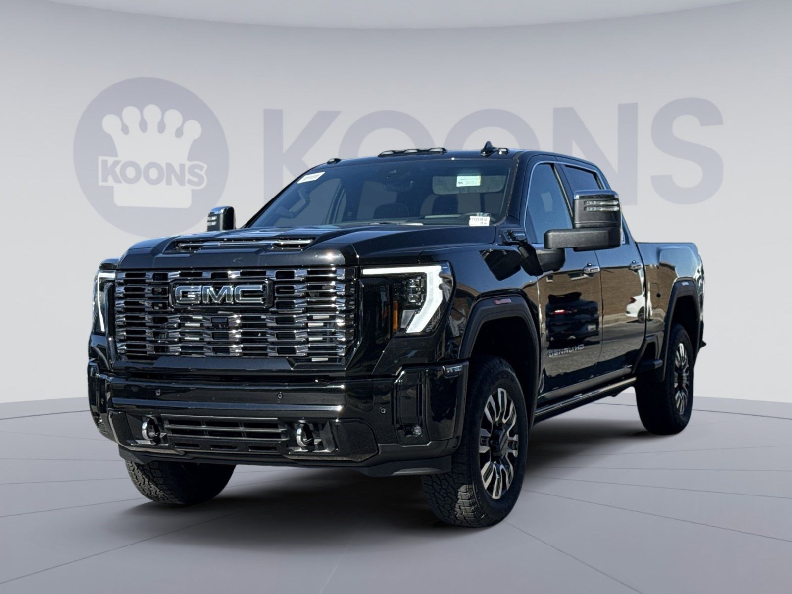 New 2025 GMC Sierra 2500 Denali Ultimate w/ Snow Plow Prep/Camper Package