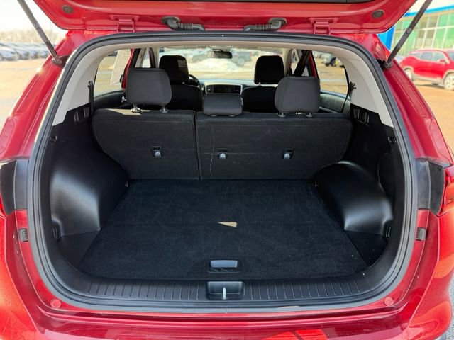Used 2022 Kia Sportage LX image 13