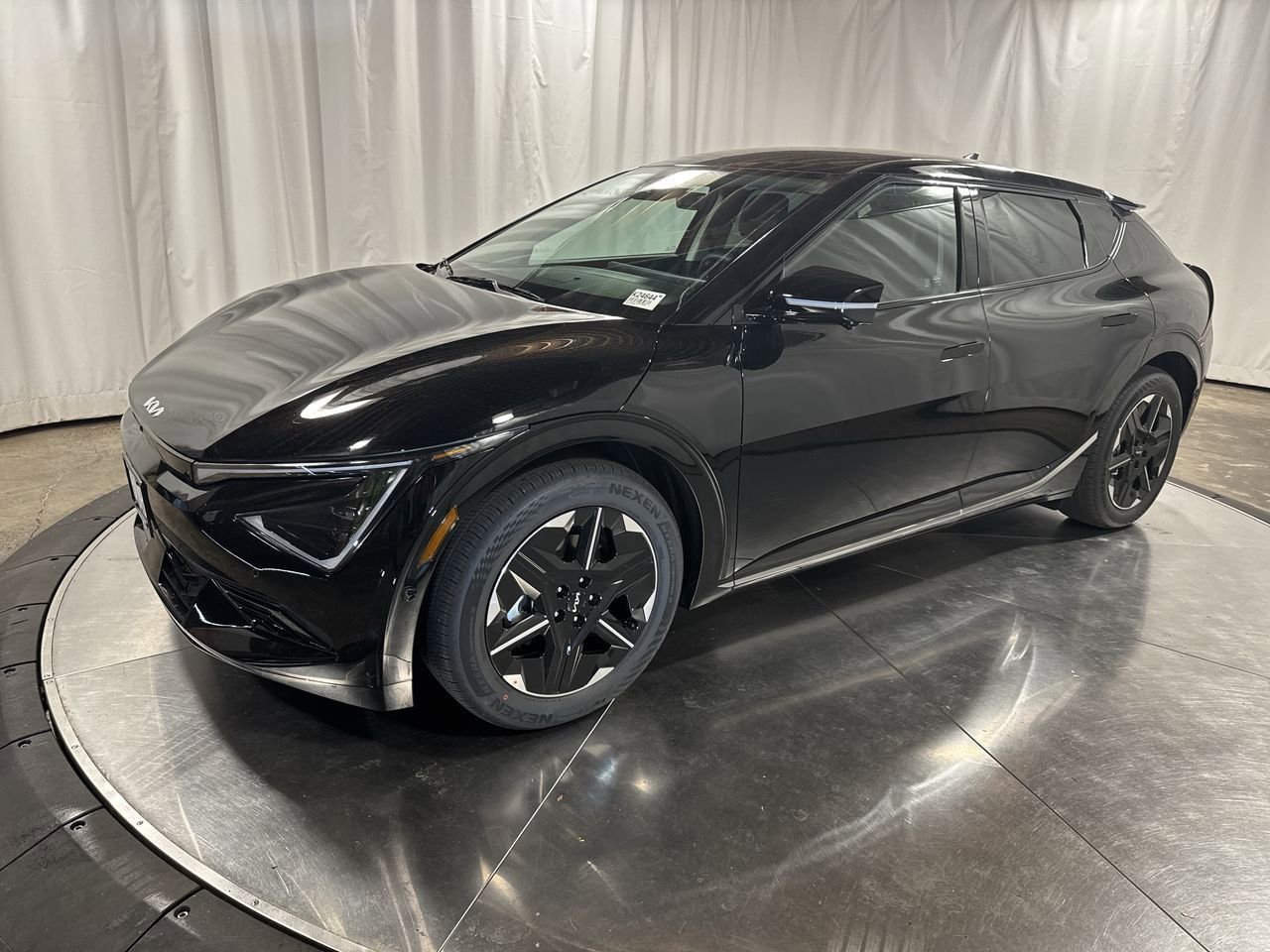 New 2025 Kia EV6 Wind