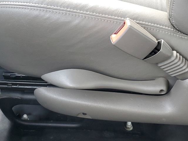 Certified 2021 Chevrolet Express 2500 w/ Communications Package image 29