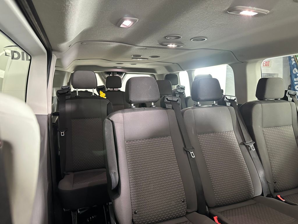 Used 2024 Ford Transit 350 XLT image 15