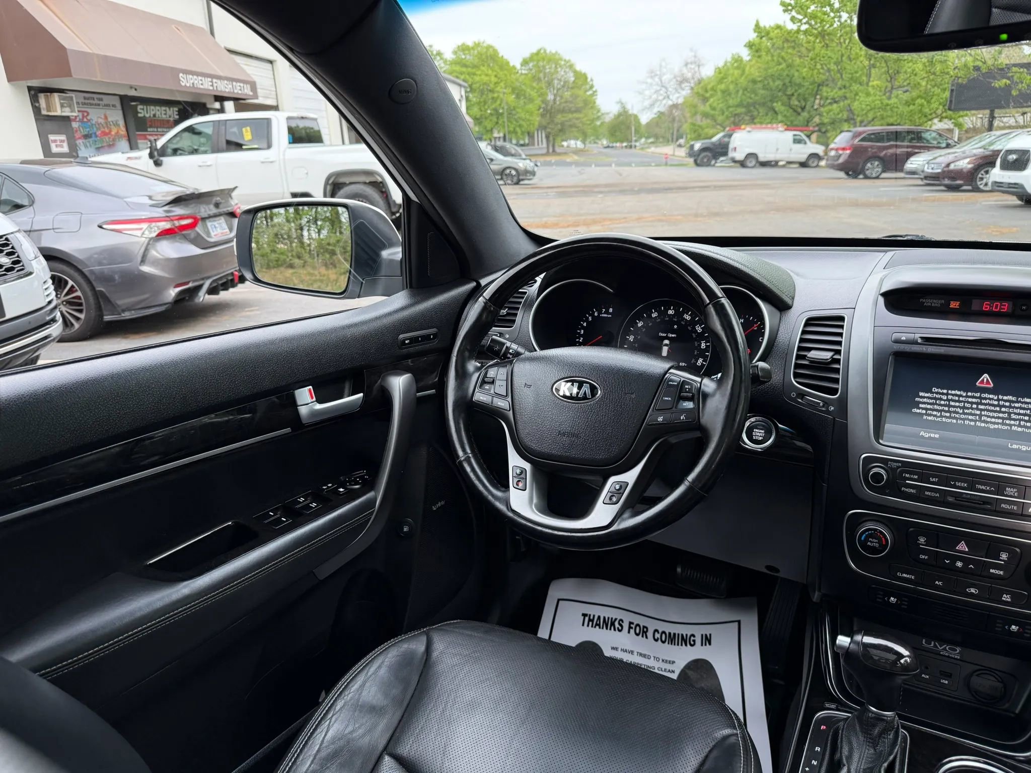 Used 2015 Kia Sorento SX image 41