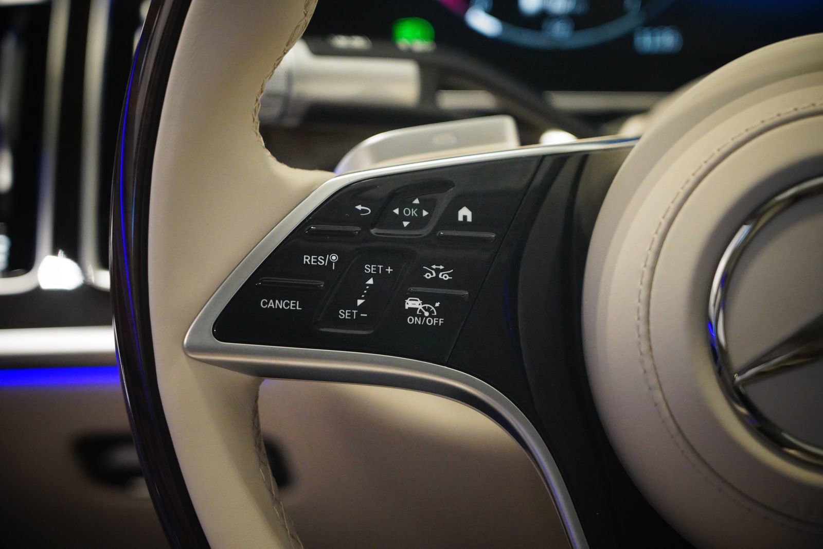 New 2026 Mercedes-Benz S 500 4MATIC image 19