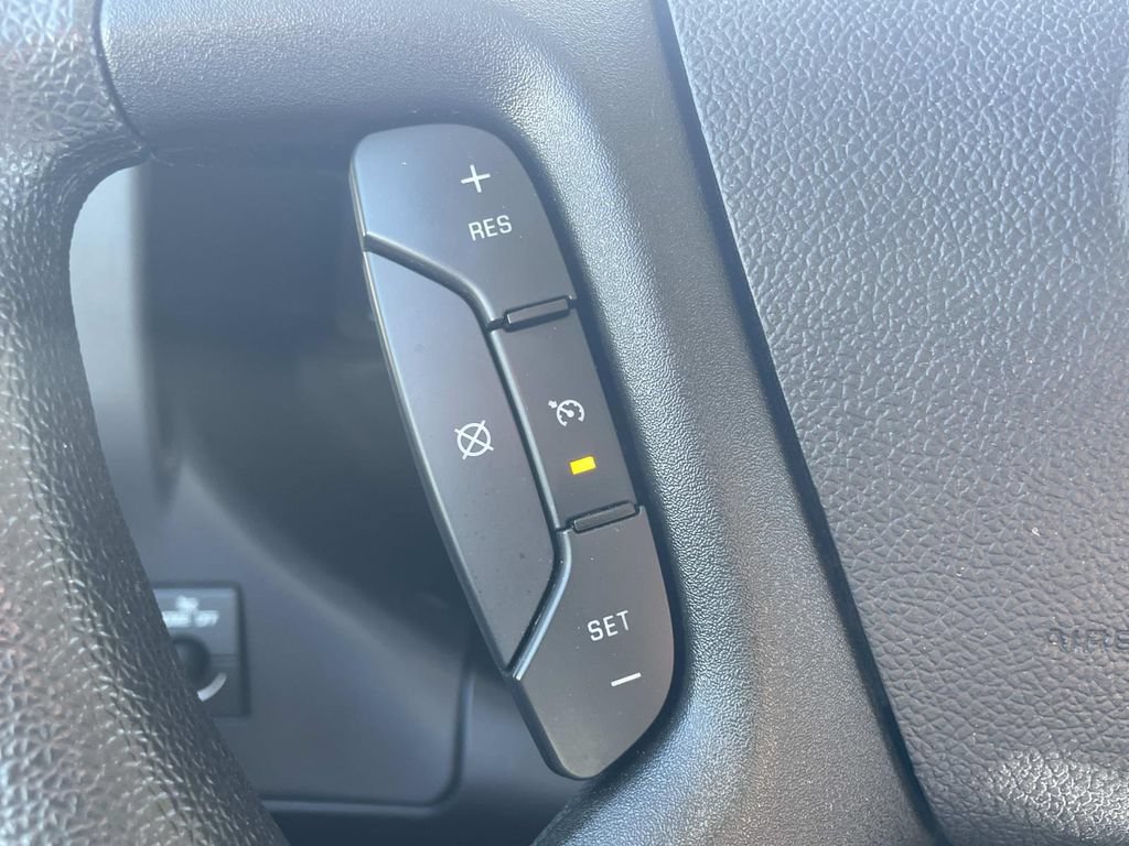 Used 2025 Chevrolet Express 3500 LT w/ LT Preferred Equipment Group RWD image 25