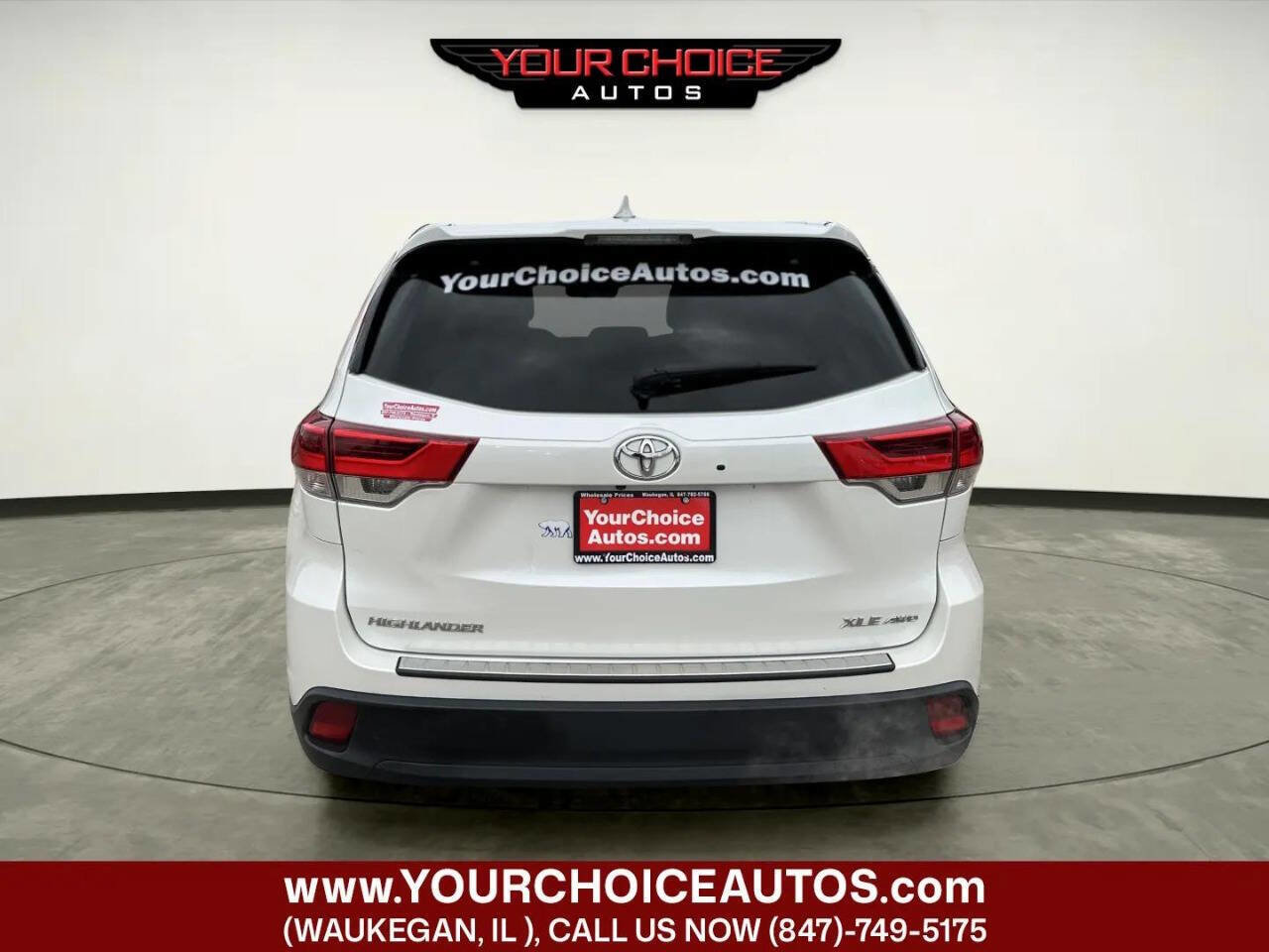 Used 2017 Toyota Highlander XLE image 4