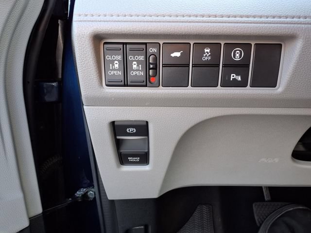 Certified 2024 Honda Odyssey Elite image 17