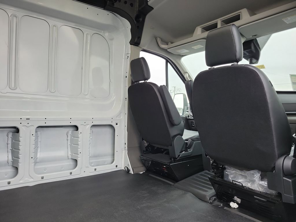 New 2026 Ford Transit 250 148 Medium Roof image 15