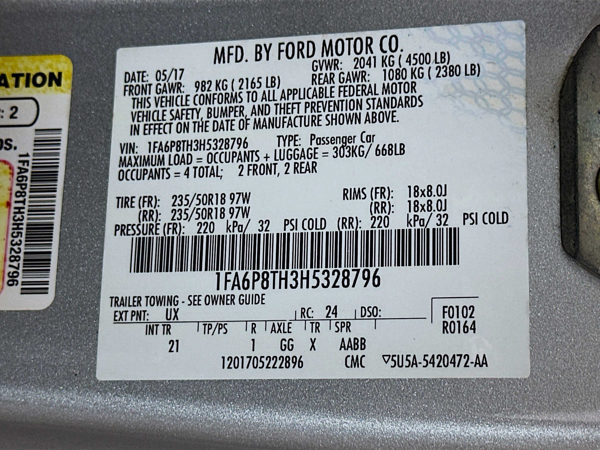 Used 2017 Ford Mustang Coupe RWD image 12