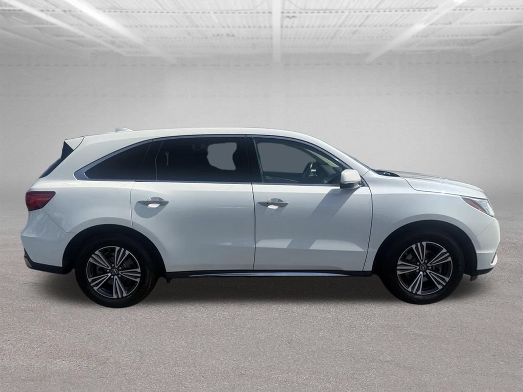 Used 2017 Acura MDX SH-AWD image 3