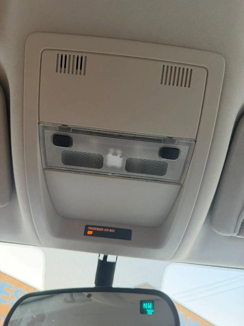 Used 2008 Chevrolet Avalanche LS RWD image 24