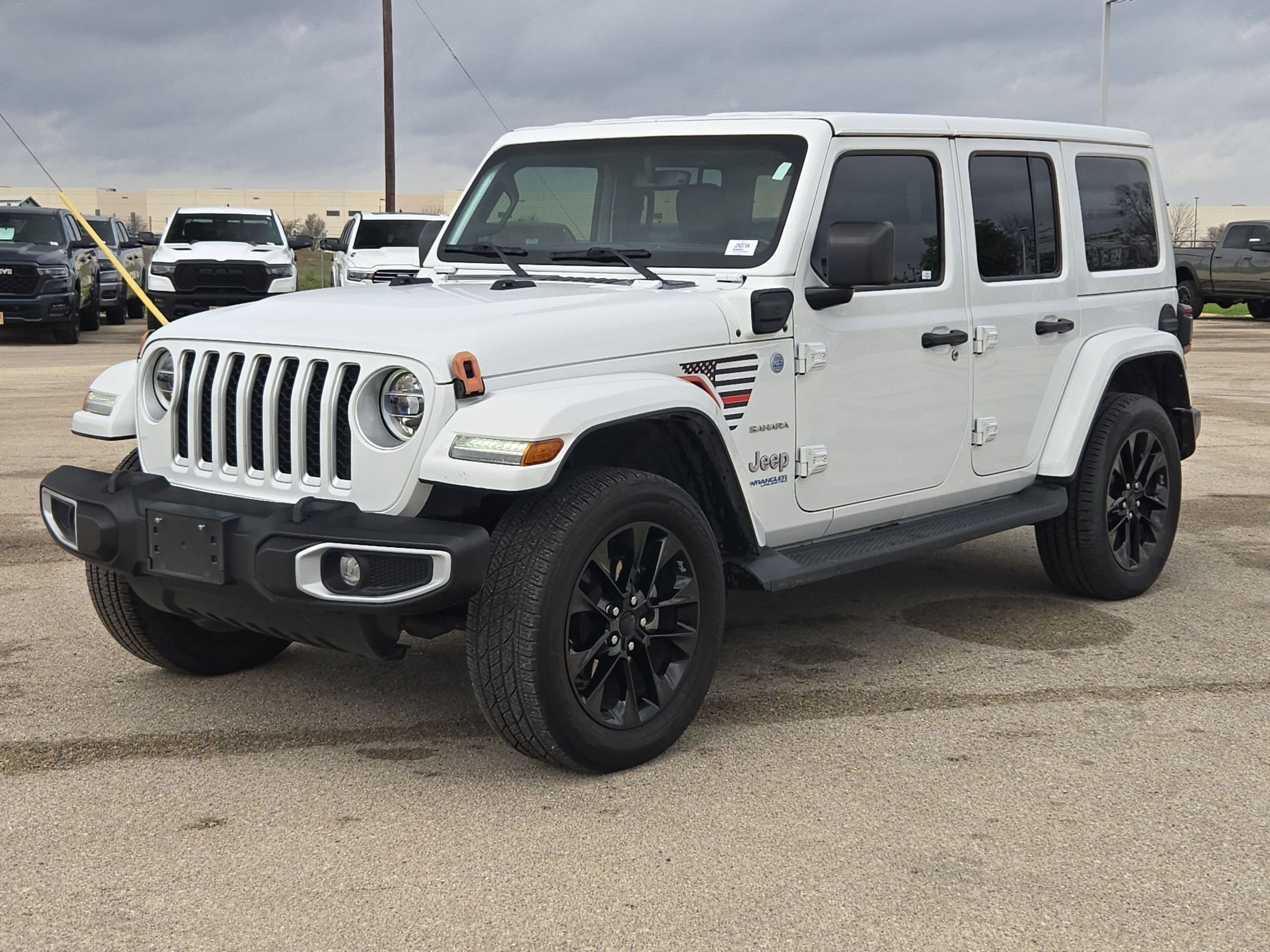Used 2021 Jeep Wrangler Unlimited Sahara image 7