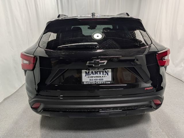 New 2026 Chevrolet Trax RS w/ Sunroof Package image 4