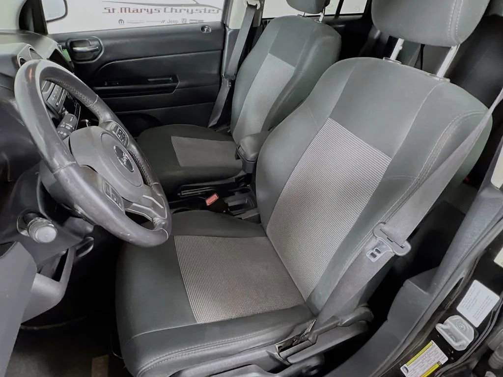 Used 2012 Jeep Compass Latitude image 19