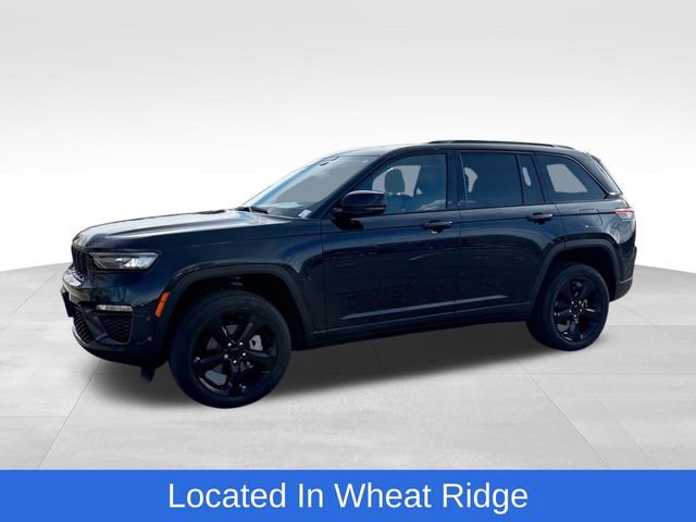 Used 2024 Jeep Grand Cherokee Limited w/ Black Appearance Package image 1