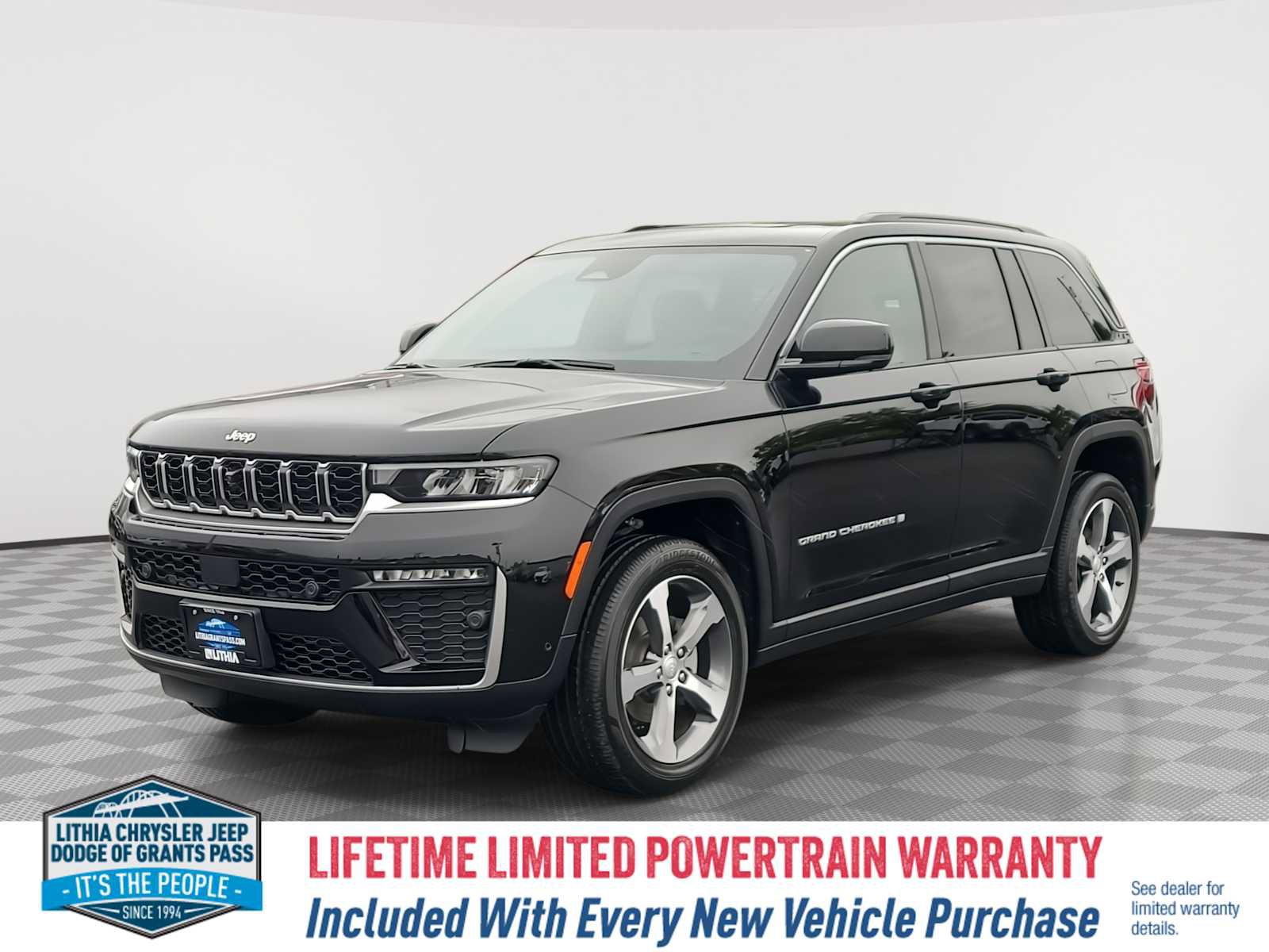 New 2026 Jeep Grand Cherokee Limited w/ Luxury Tech Group II
