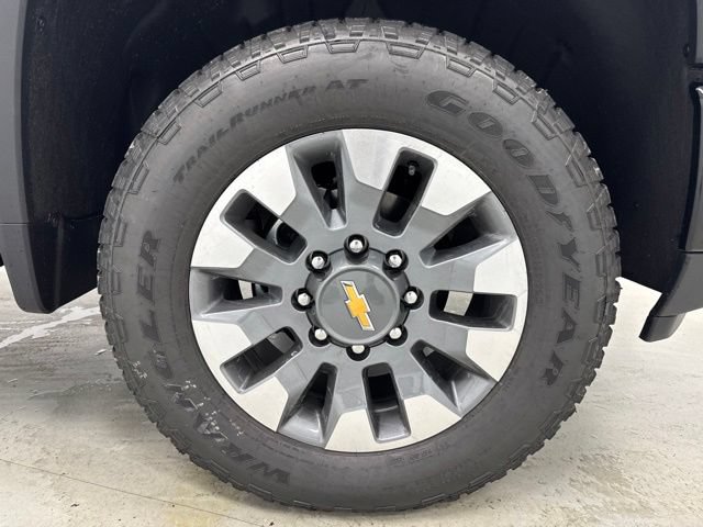 New 2026 Chevrolet Silverado 2500 Custom w/ Custom Value Package AWD/4WD image 32