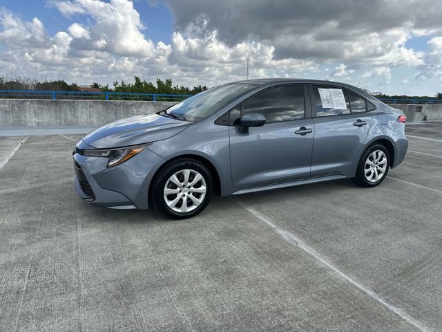 Used 2024 Toyota Corolla LE image 17