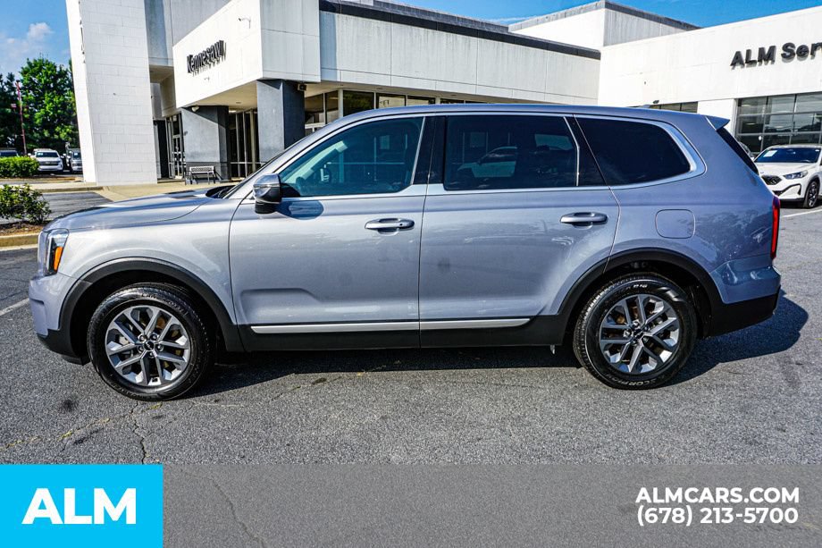 Used 2024 Kia Telluride LX FWD image 7