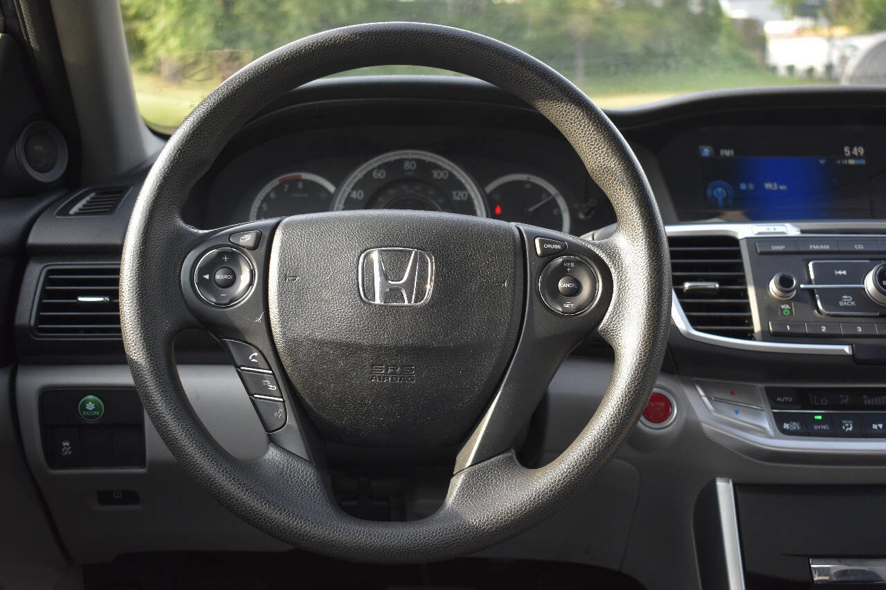 Used 2014 Honda Accord EX image 19