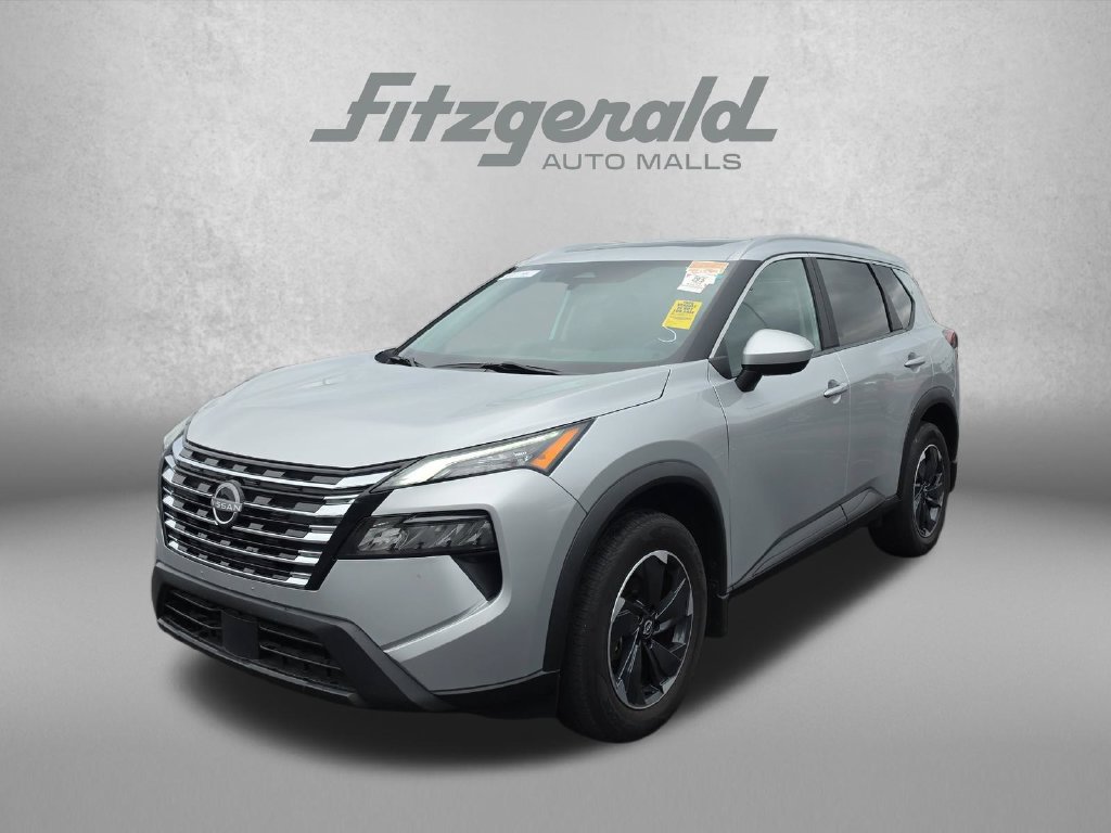 Used 2024 Nissan Rogue SV w/ SV Premium Package AWD/4WD image 3