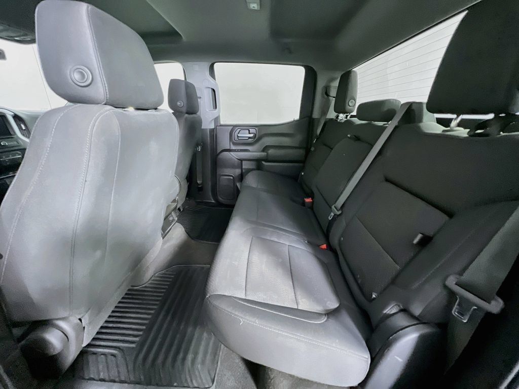 Certified 2020 Chevrolet Silverado 1500 Custom w/ Custom Value Package AWD/4WD image 21