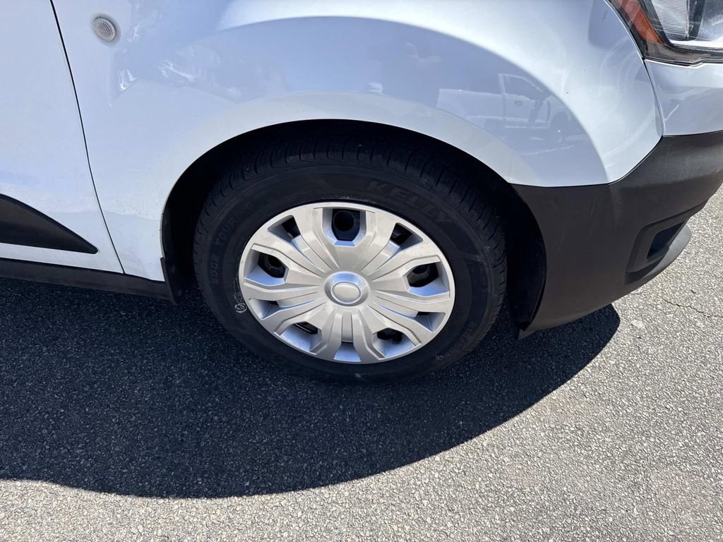 Used 2023 Ford Transit Connect XL FWD image 11