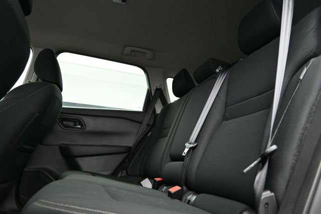 Certified 2025 Nissan Rogue S FWD image 11