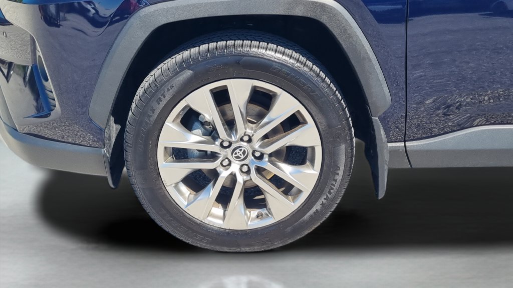 Certified 2020 Toyota RAV4 Limited w/ Limited Grade Weather Package AWD/4WD image 27