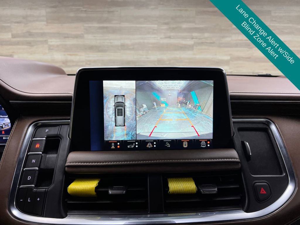 Used 2023 Chevrolet Suburban High Country w/ Advanced Technology Package image 13
