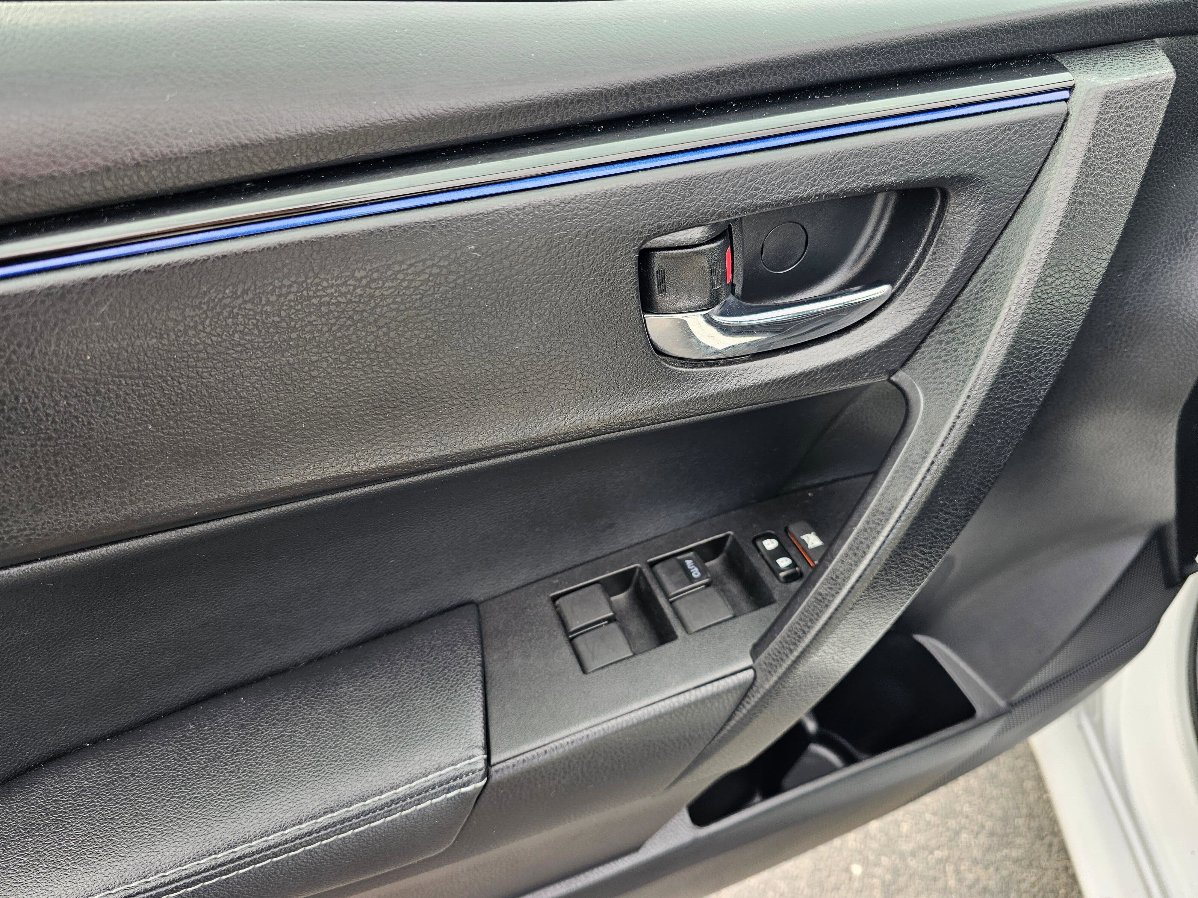 Used 2019 Toyota Corolla XSE w/ Carpet Mat Package (TMS) image 20