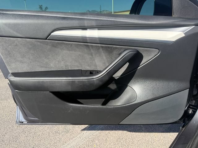 Used 2021 Tesla Model 3 Long Range AWD/4WD image 26