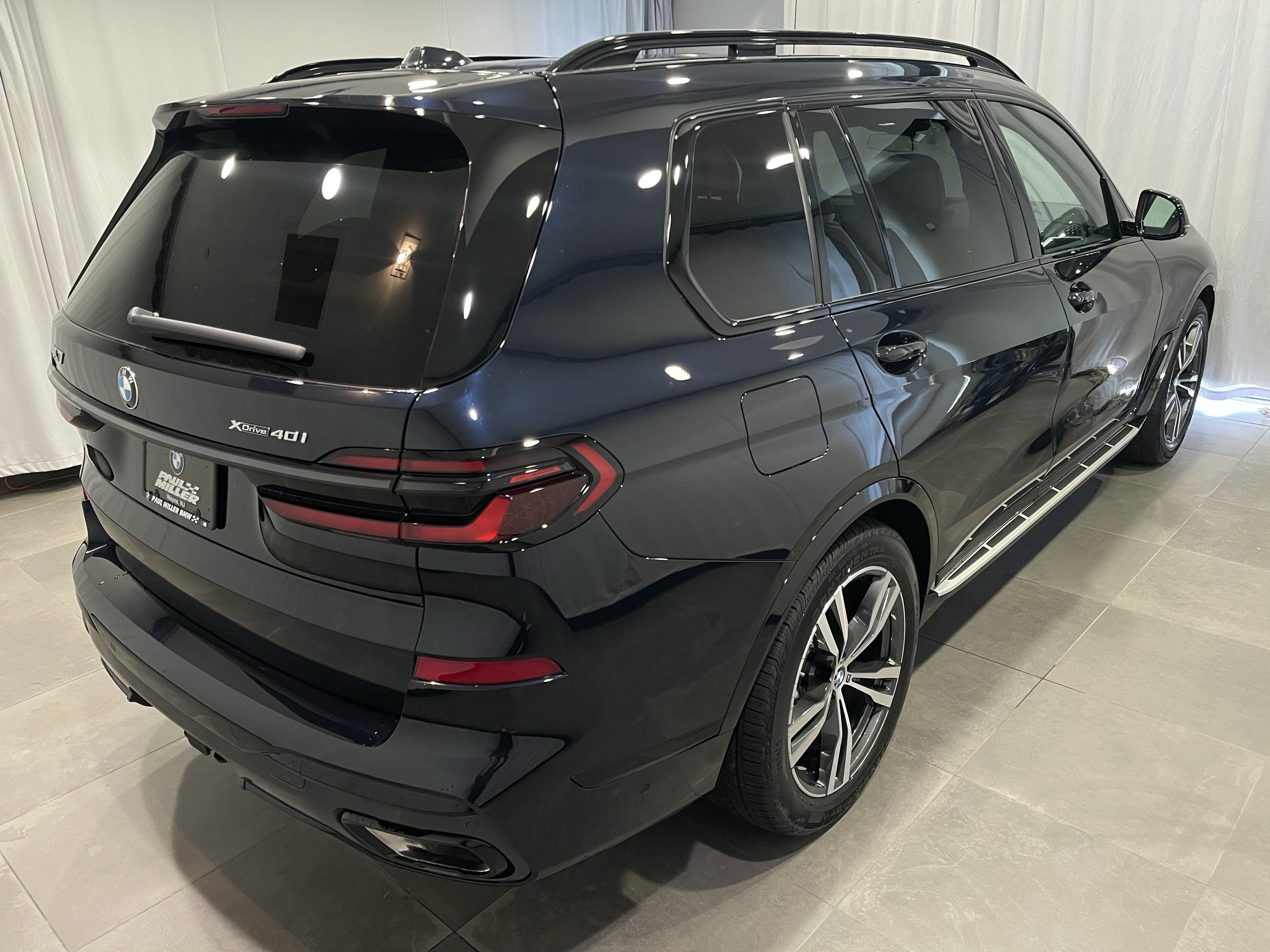 New 2027 BMW X7 xDrive40i w/ M Sport Package AWD/4WD image 6