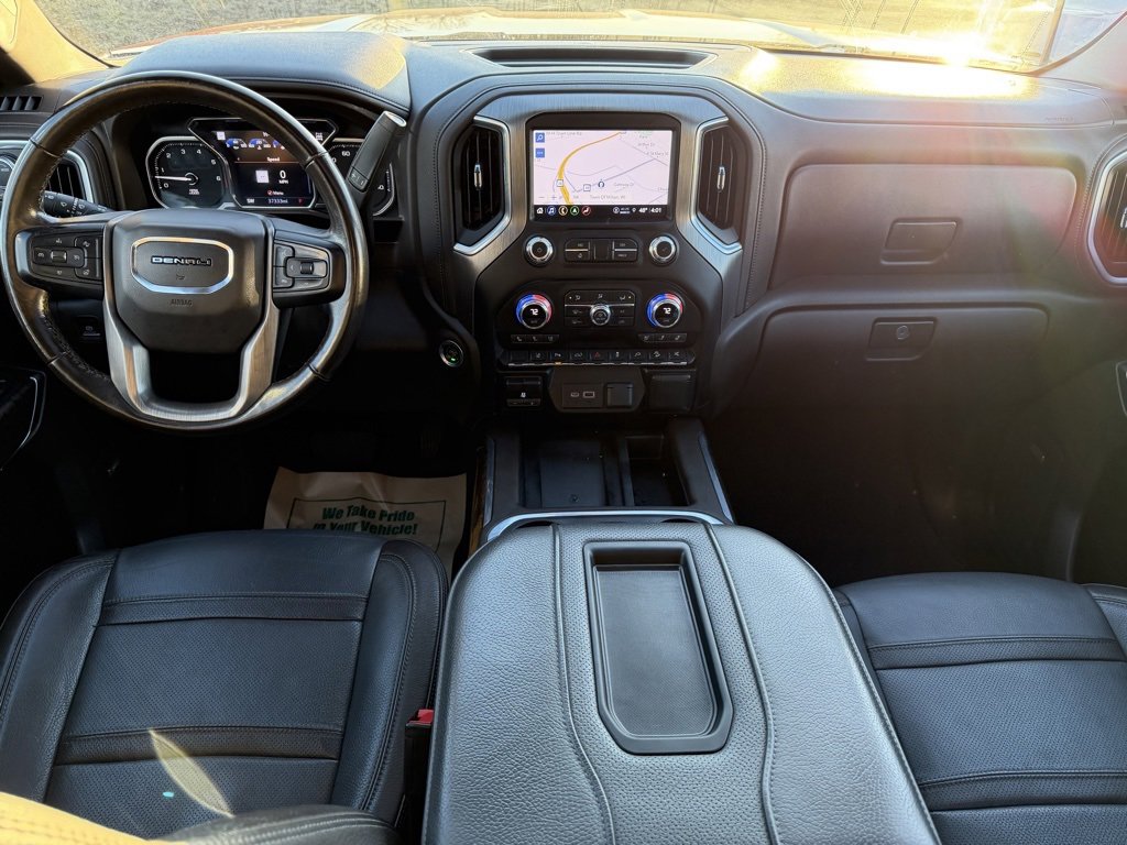 Used 2021 GMC Sierra 3500 Denali w/ Denali Ultimate Package image 11