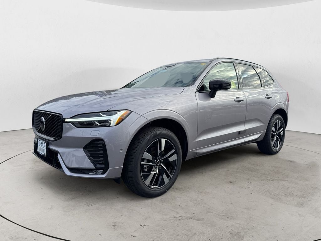 New 2026 Volvo XC60 B5 Plus w/ Protection Package Premier AWD/4WD image 2